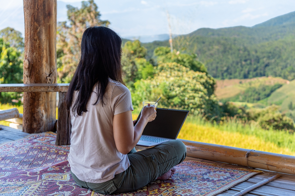 woman enjoying work away in North Conway