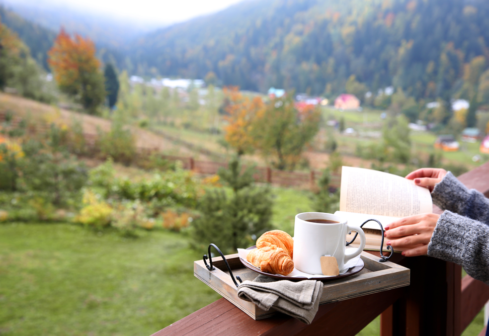 woman having breakfast at boutique hotel in North Conway 
